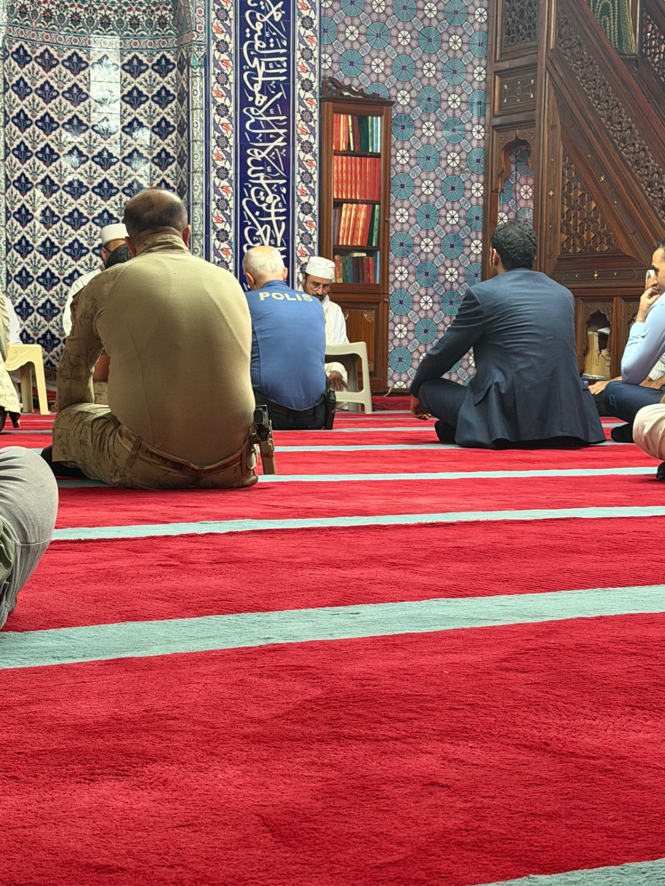 Camide dua eden cemaat ve protokol