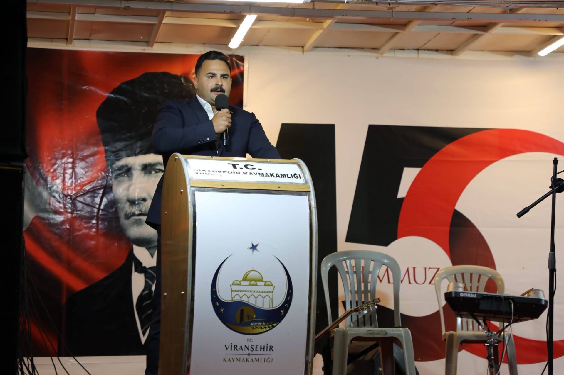 Başkanımız Fatih Yüzücü kürsüde konuşma yaparken